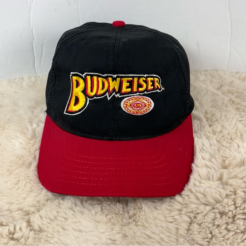 Budweiser Black‎ and Red Hat